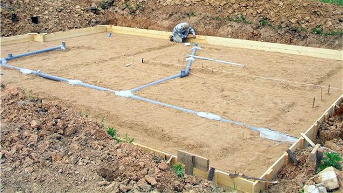 Foundation of a country house. Tips for arrangement 