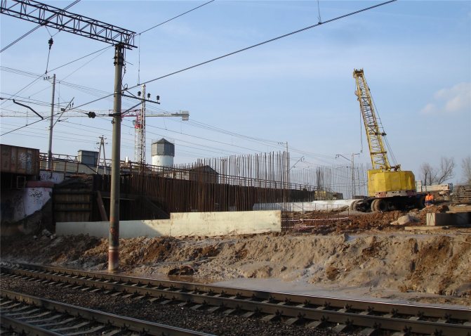 Строительство 4-го пути октябрьской железной дороги